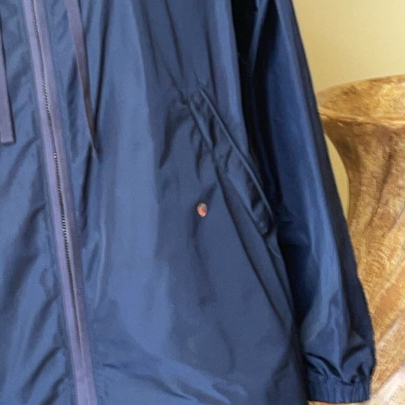 NWOT RED VALENTINO NAVY BLUE SEMI GLOSSY NYLON FLARED SCALLOPED EDGE ZIP JACKET - Picture 10 of 15